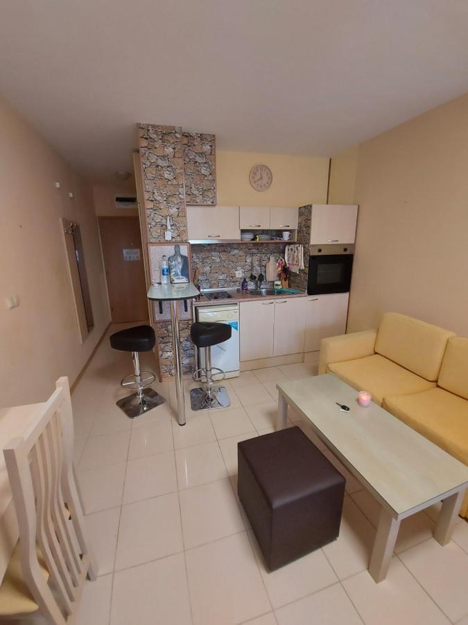 Harmony Hills Petkovi Studio Apartment Rogachevo Eksteriør billede