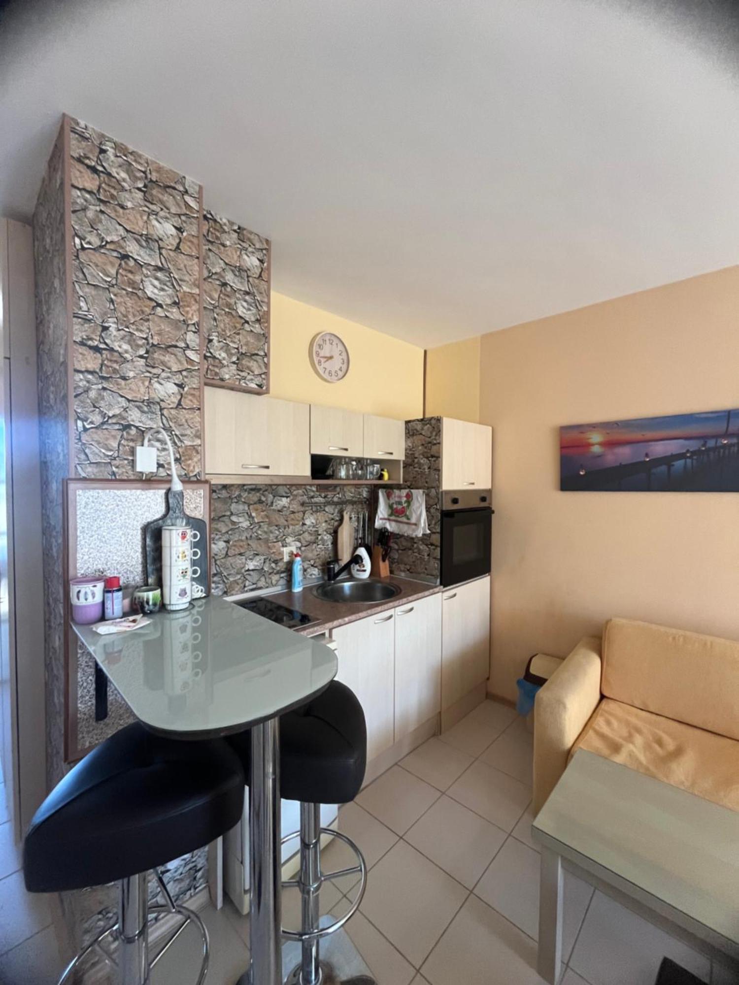 Harmony Hills Petkovi Studio Apartment Rogachevo Eksteriør billede