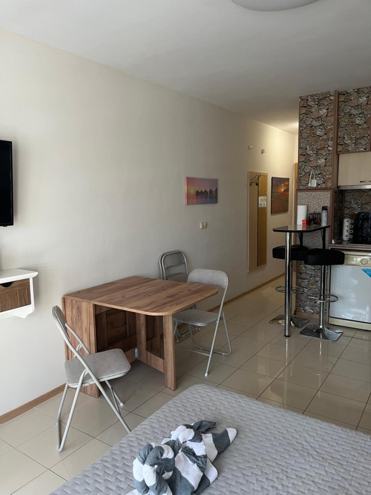 Harmony Hills Petkovi Studio Apartment Rogachevo Eksteriør billede
